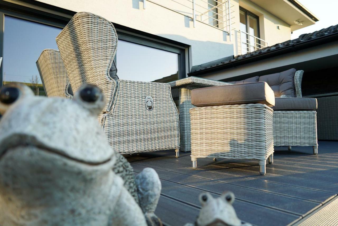 Luxury Villa Moravany nad Váhom Exterior foto